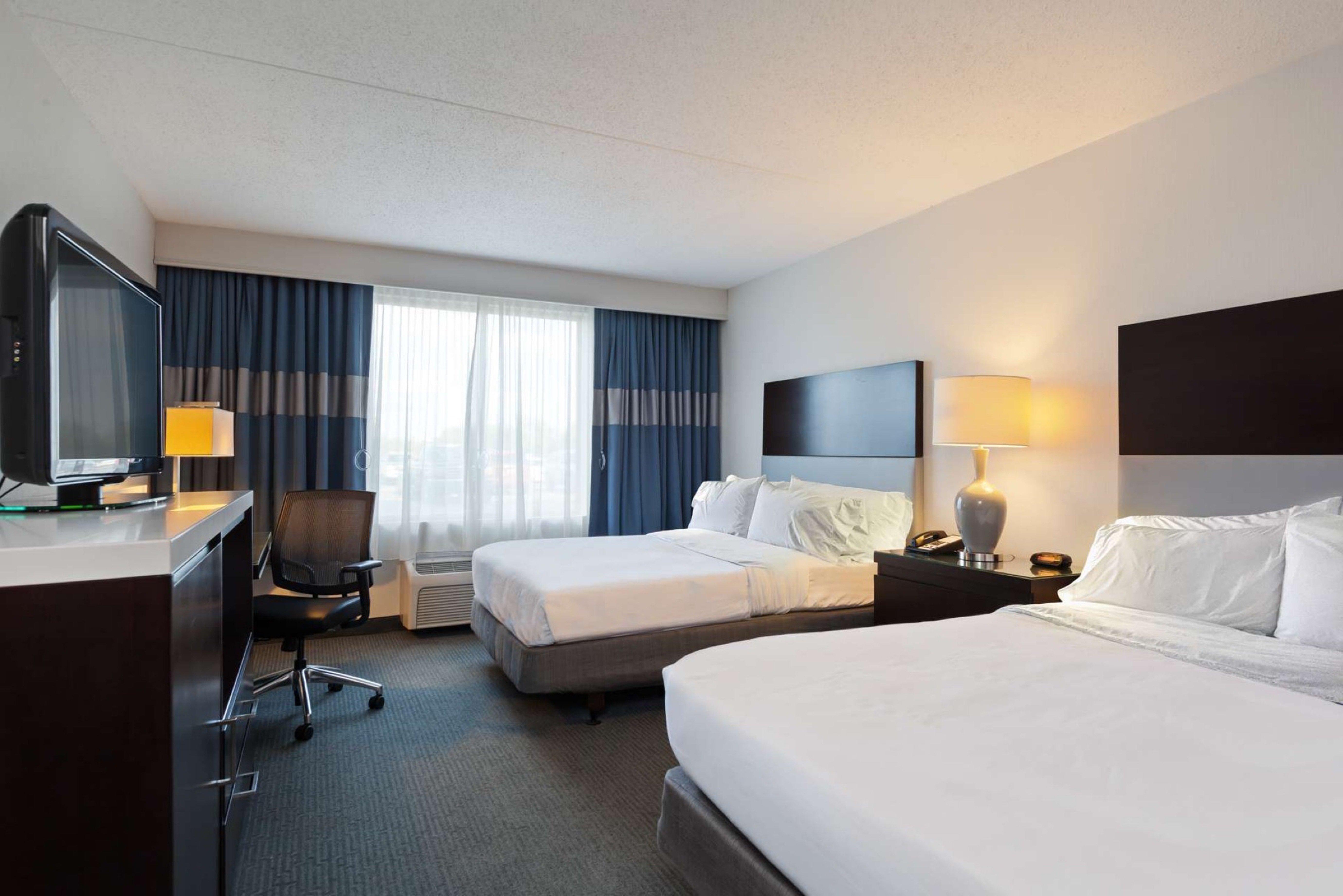 Holiday Inn Weirton-Steubenville Area Екстериор снимка