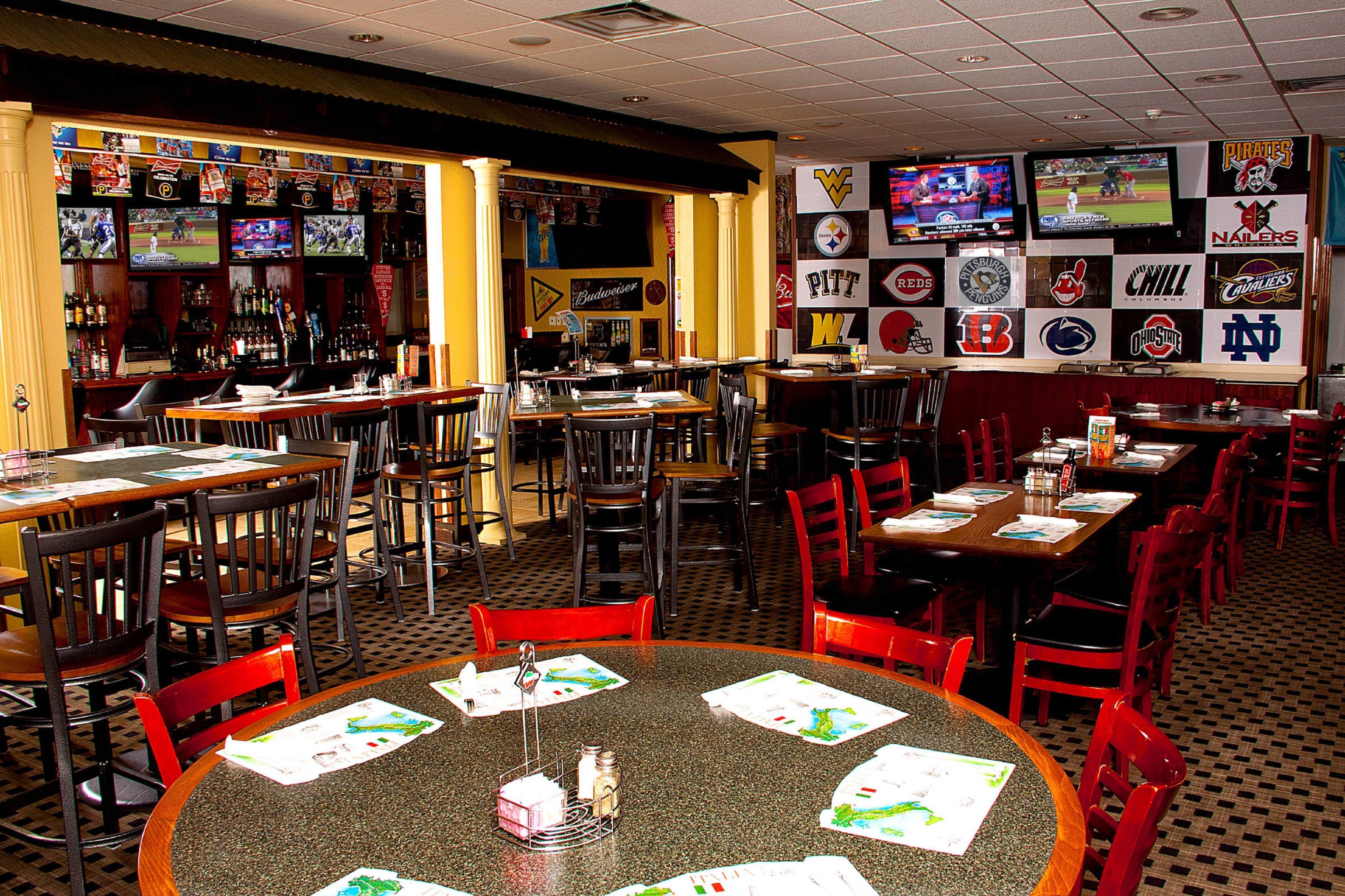 Holiday Inn Weirton-Steubenville Area Екстериор снимка